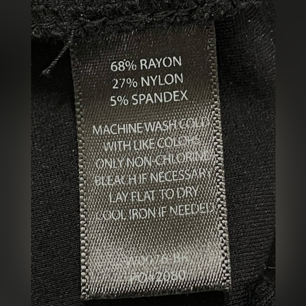 Betabrand black yoga pants dress pants pull-on straight legs stretching - Picture 4 of 4